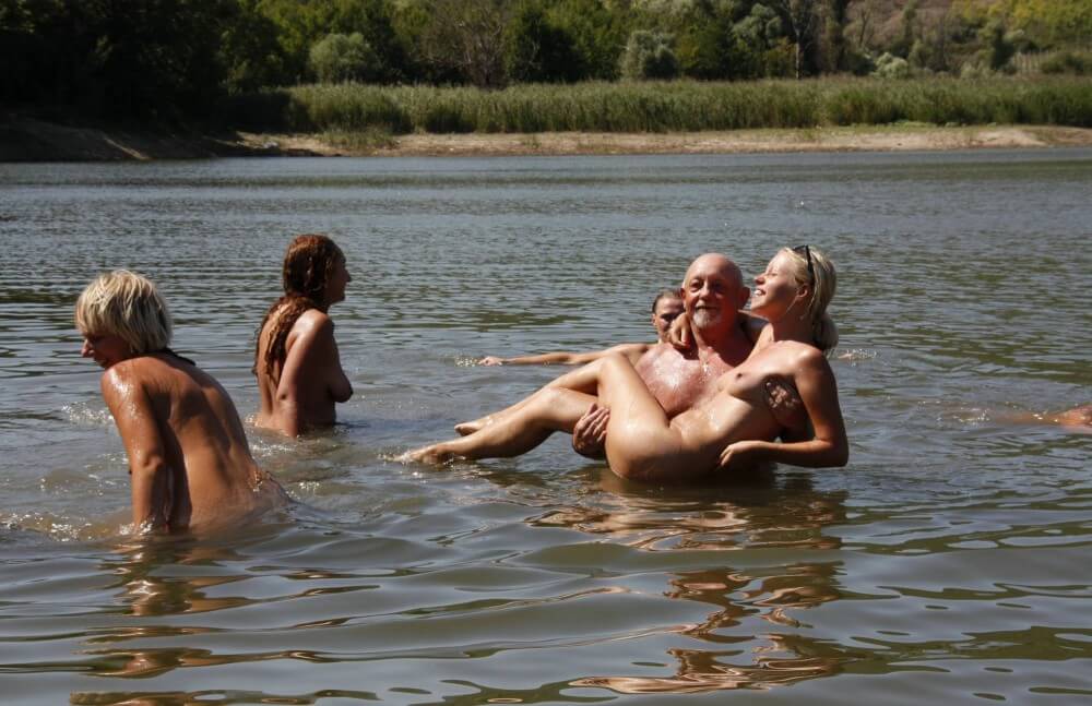 Naturist Family Event # 25 - Nudism is a way to improve health and boost self-esteem