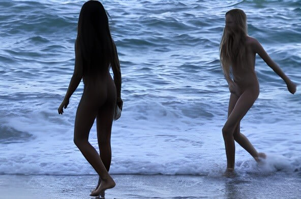 Premium Content # 52 - Melting under the scorching sun, I sunbathe naked