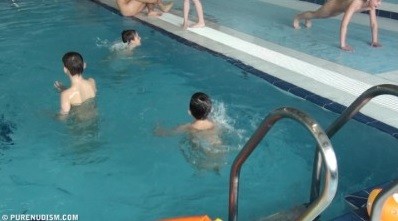 Poolside activities 1 Full HD - The entire upper aristocracy practiced nudism