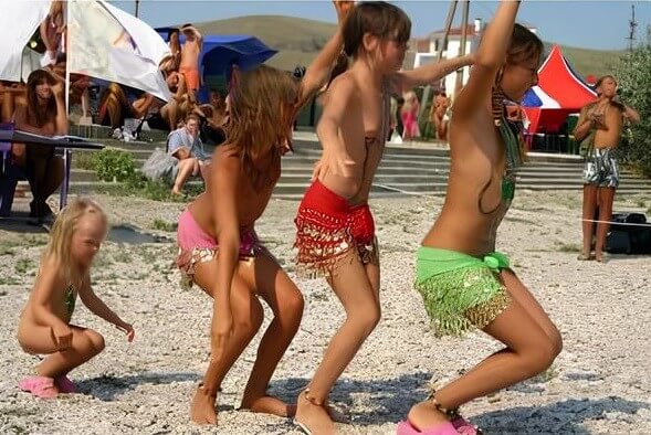 Premium Content 38 - Sincerity is the foundation of the nudist lifestyle