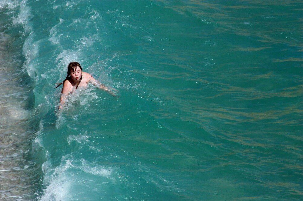 Naturist Cold Water Entry pics - A well-known naturist center