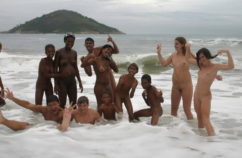 Photo nudism in Brazil - Naturism as a Way to Connect with Nature