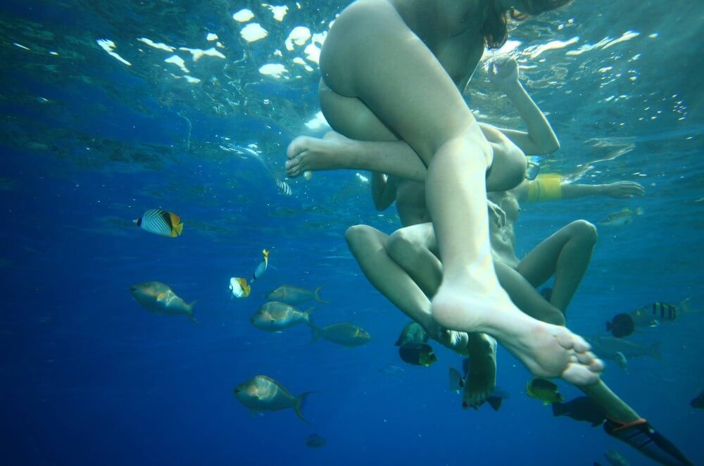 Egyptian Snorkelers Part - Physical freedom is important to many nudists