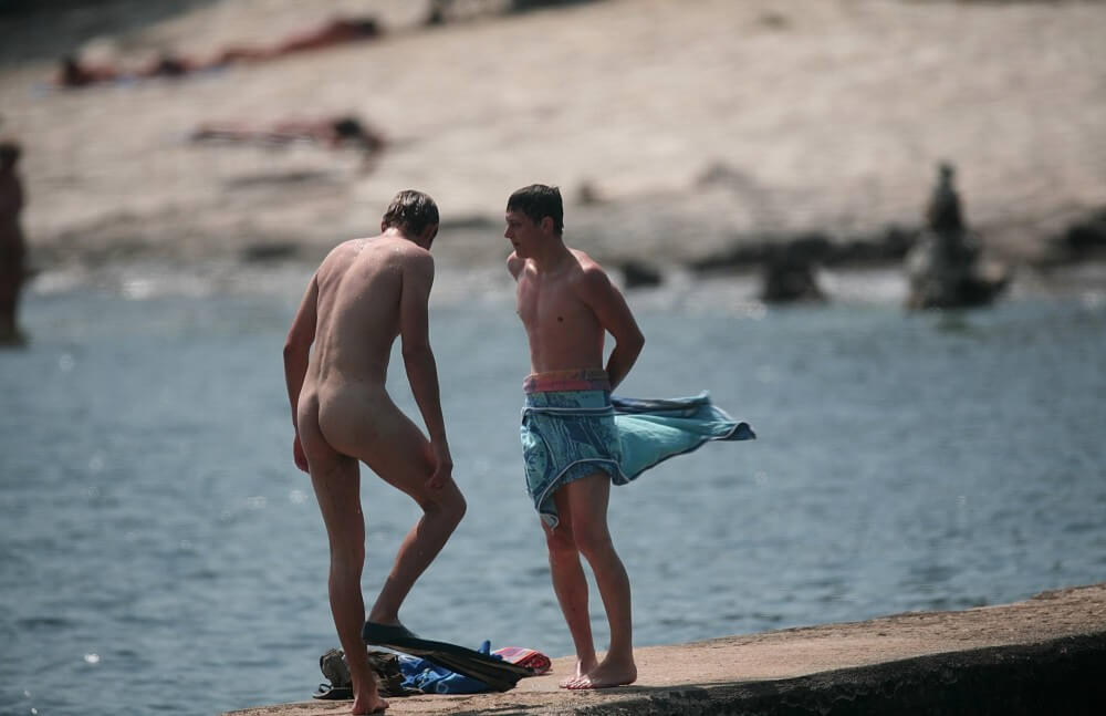Nudists Boys - Water Prep On The Ledge - Nudism helps overcome prejudices and fears