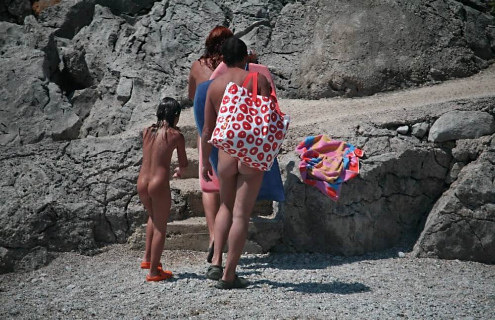 Calling To Go Home pics - The underlying principle of nudism and naturism is the value of harmony and balance