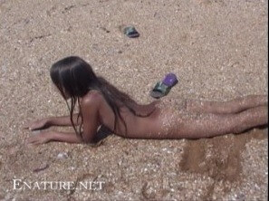 Enature - Walking hand in hand with paradise Full HD - A nudist values simplicity and naturalness in life