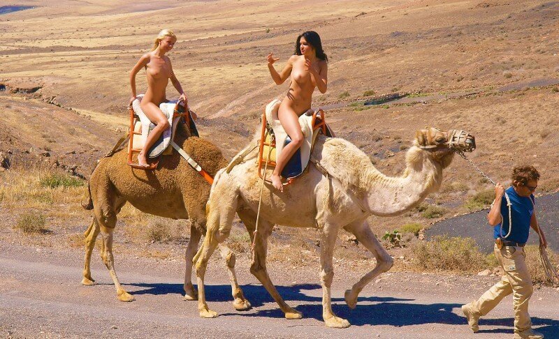 Funny Moments Life pics - Nudism and naturism help overcome prejudices and fears related to physical appearance