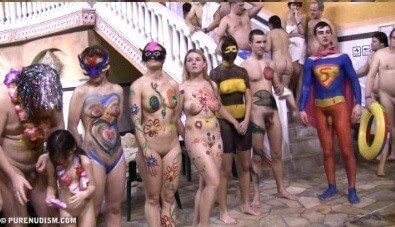 Body paint award lines Full HD - Taking off ones clothes is a way to strengthen inner harmony