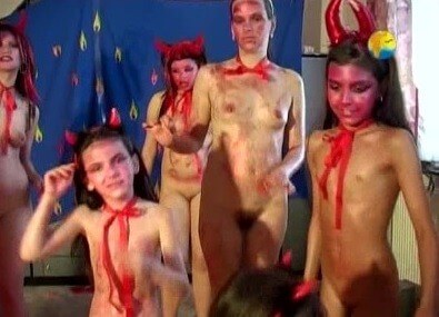 Naturist Freedom: Bu Bu Bu - Seeks harmony with the rhythms of nature and the environment through nudity