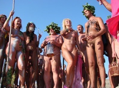 Nudism Beach Day photos - Naturists believe in themselves and their potential