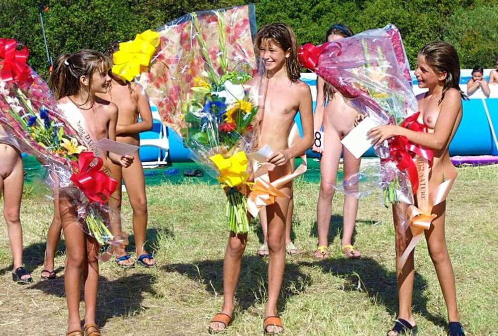 Nudism photo gallery # 2 - Naturists value tranquility and peace