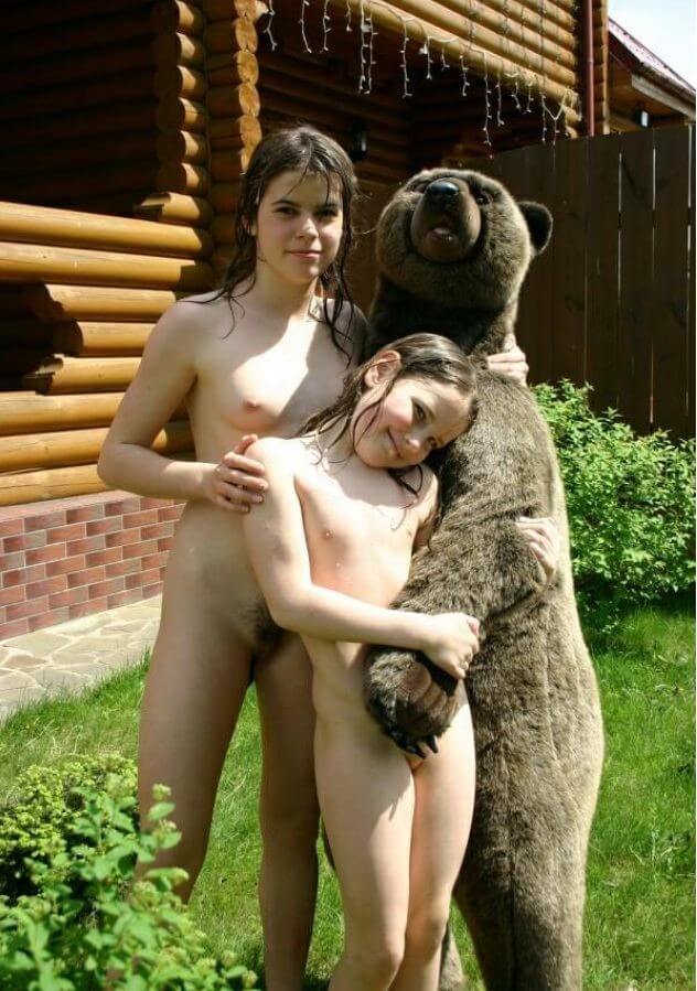 Naturism photo gallery # 57 - Nudism is based on sincerity