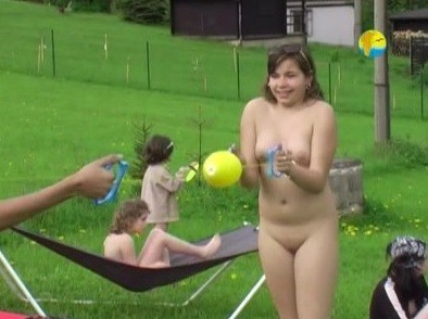 Naturist Freedom: Meadow - Nudists live together in nature and in groups