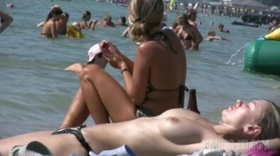 Sun Worshippers 1 - In this nudist movement, voluntariness and comfort are important