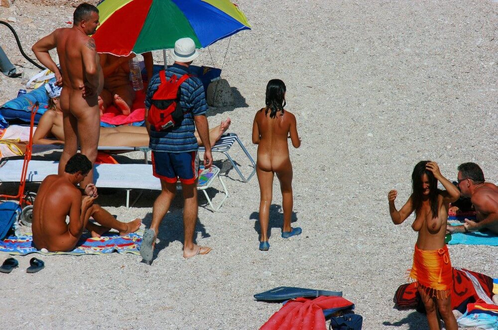 Uka FKK Beach Parenting Nudist beach pics - Nudity is seen as a natural and beautiful aspect of life