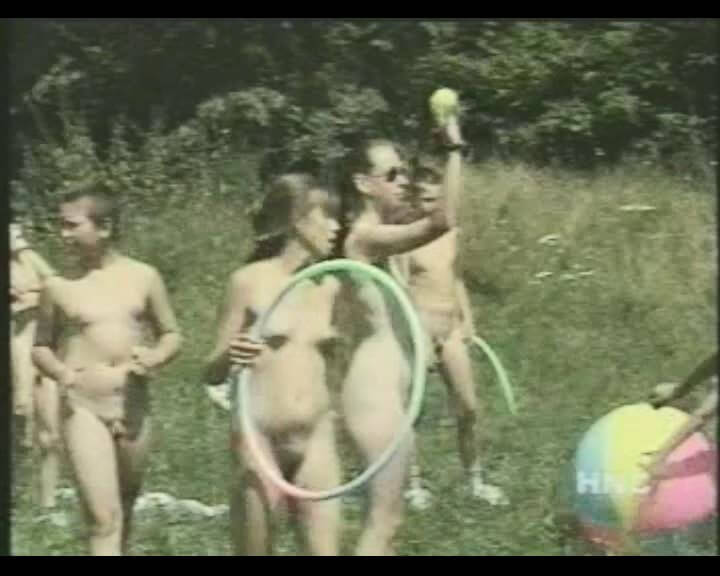 Helios Natura: Nudi Youth Weekend - It values honesty and sincerity in trusting the nudists around you