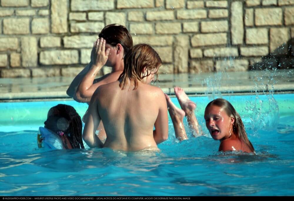 FKK water locations set 22 - Freedom as the core principle of naturism