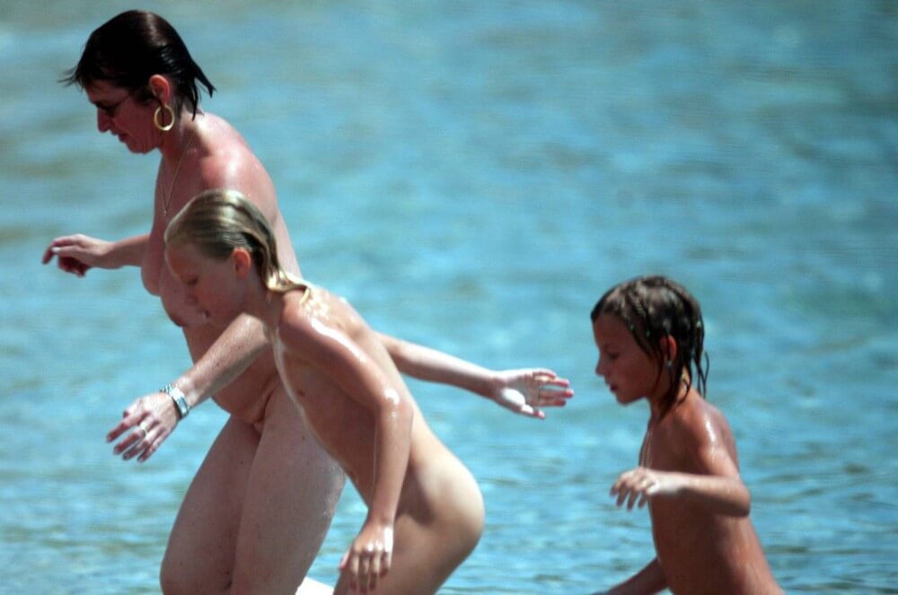 Running From the Waters pics - We have no objection to the phenomenon itself
