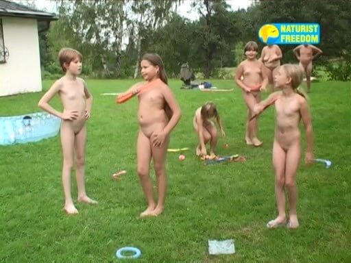 Naturist Freedom: Green Mountain - Nudity helps you understand yourself and respect others